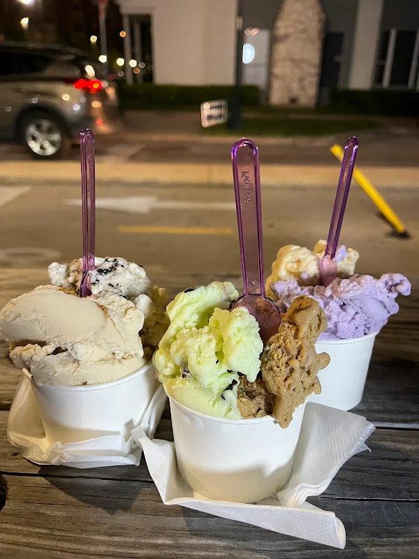 Noam's Gelato & Bean