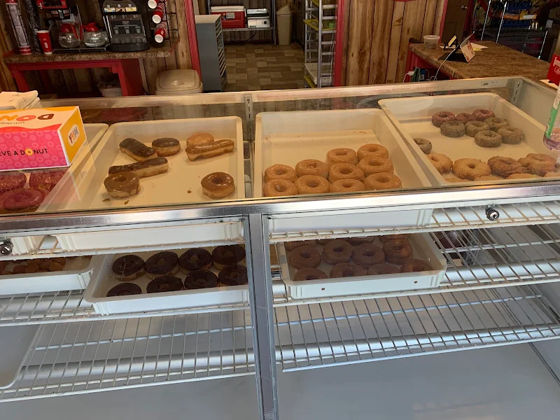 Halls Donuts
