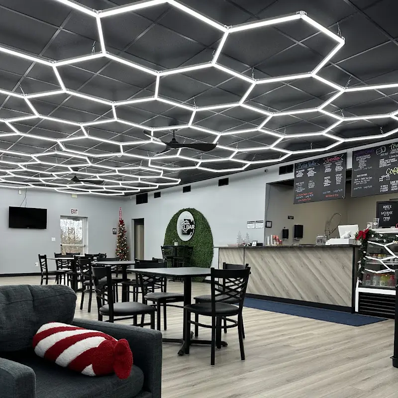 Molinaro's Fuel Bar