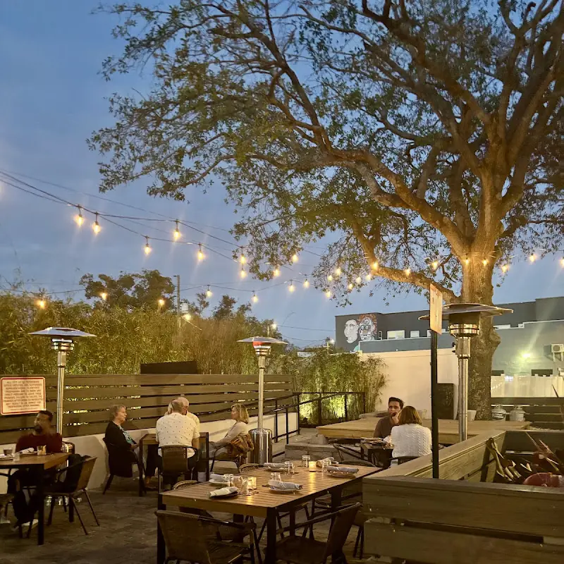 Pulpo Kitchen & Lounge