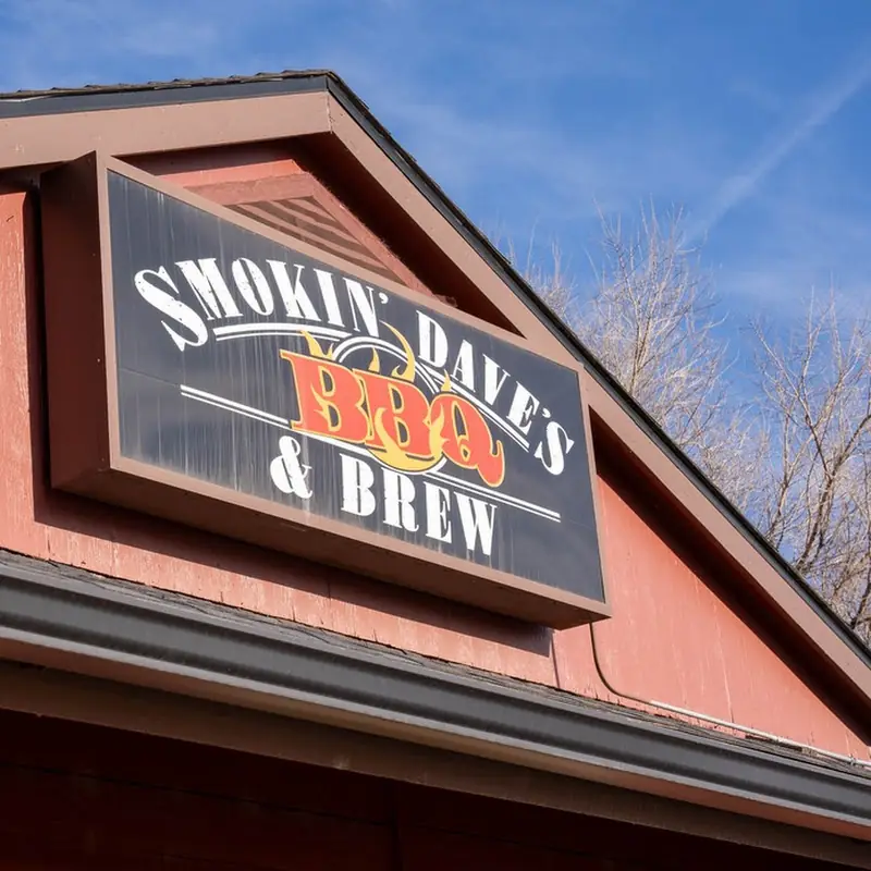 Smokin' Dave's BBQ - LYONS