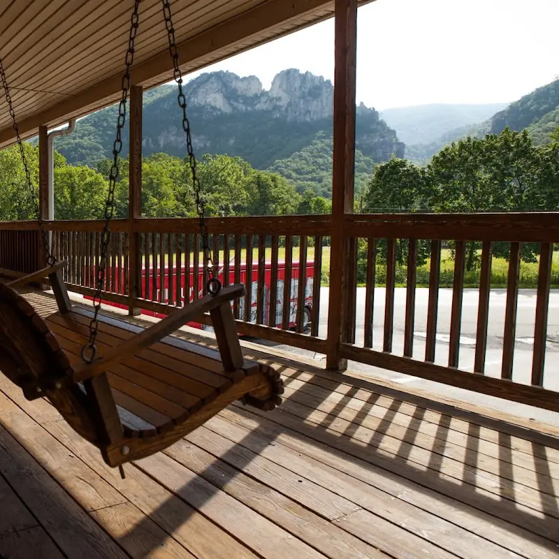 Yokum's Vacationland