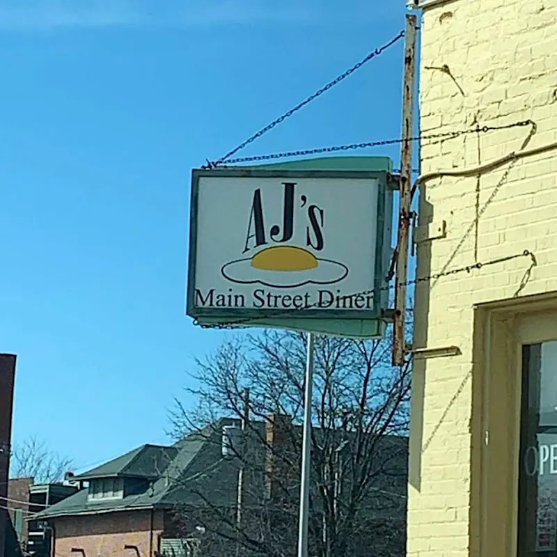 AJ's Main Street Diner