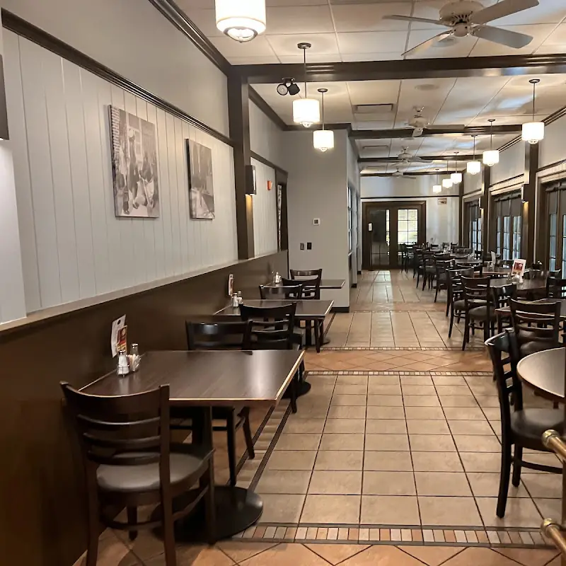 Shelby Campbell's Eatery & Bar