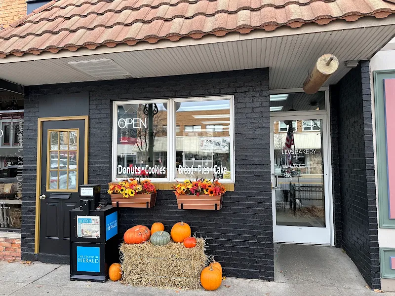 Lev's Bakery Shop