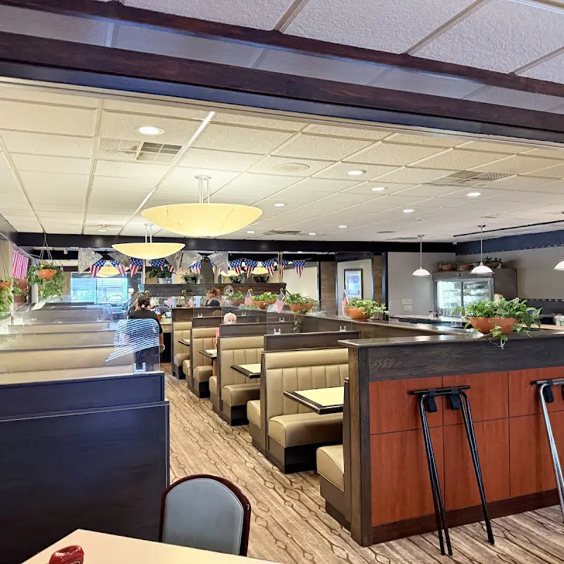 Crossroads Family Restaurant