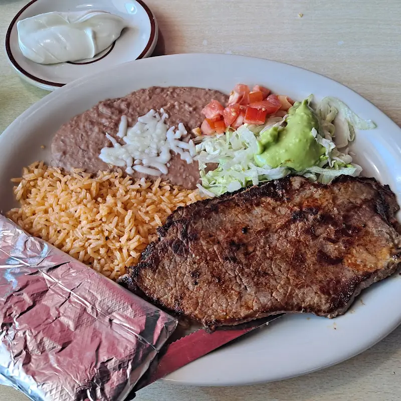 EL BARRIO MEXICAN RESTAURANT