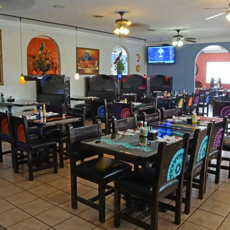 Los Tres Amigos - Calvert City