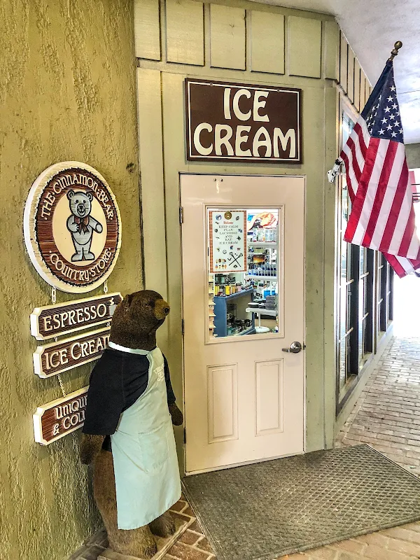 Cinnamon Bear Country Store