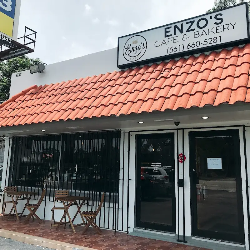 Enzo's Cafe And Bakery