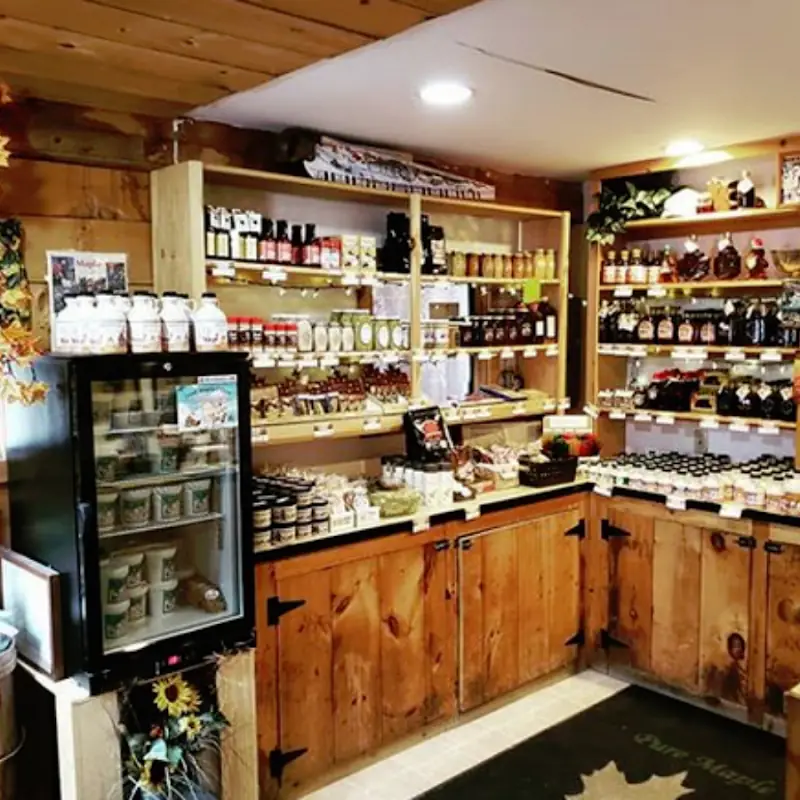Ben's Sugar Shack & The Maple Station Market