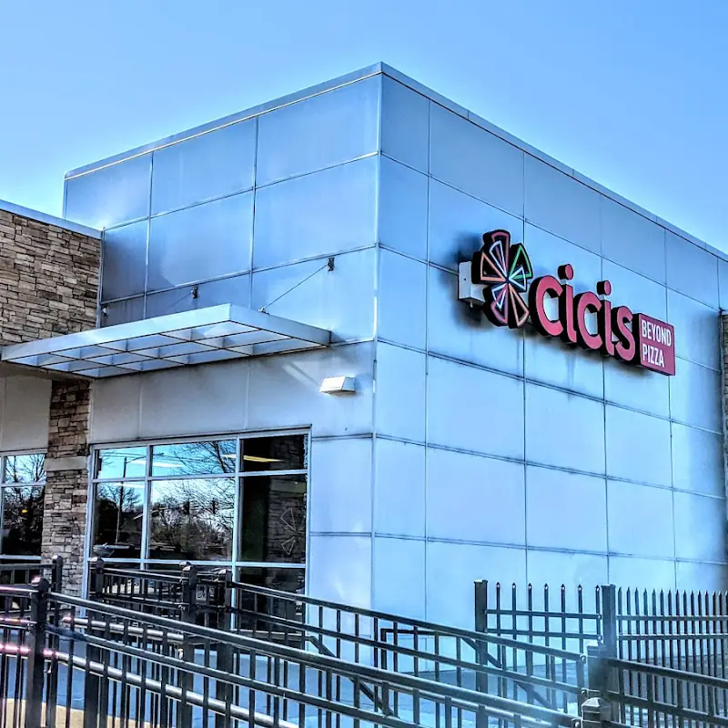 Cicis Pizza
