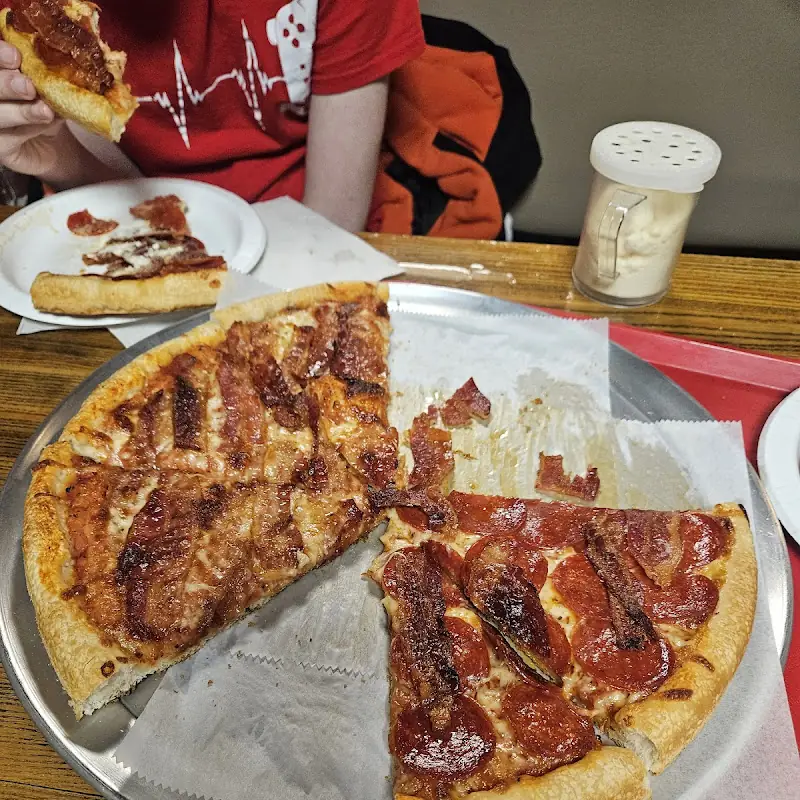 Al’s Village Pizza