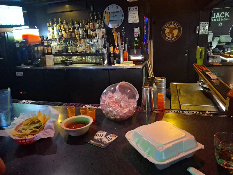 Frog's Bar