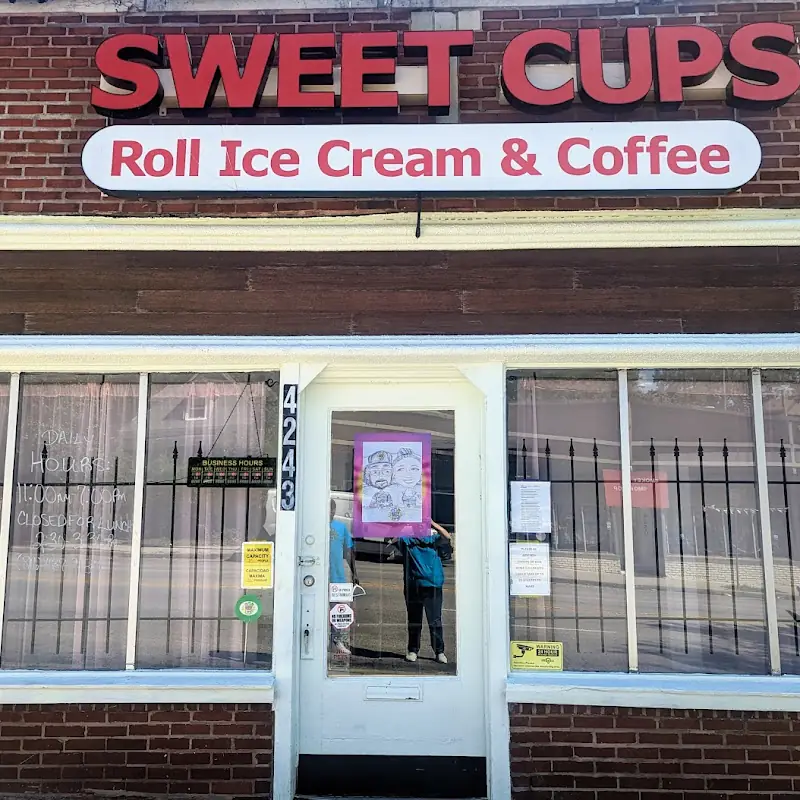 Sweet Cups Roll Ice Cream