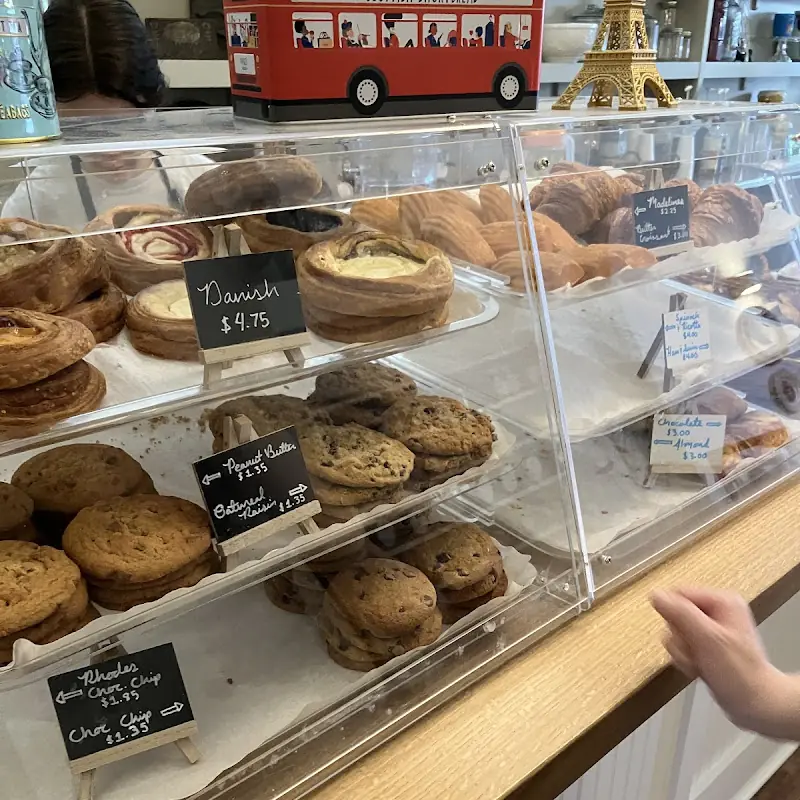 The Bluebird Bakeshoppe