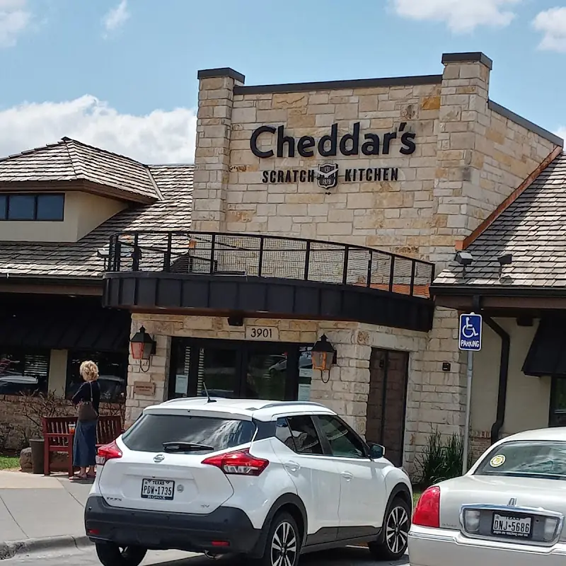 Cheddar's Scratch Kitchen