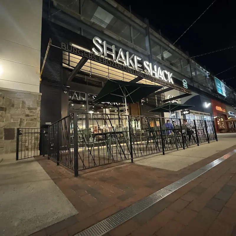 Shake Shack Dedham