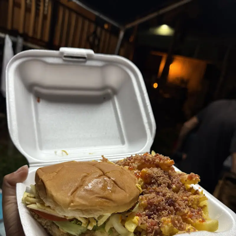 Macho burger