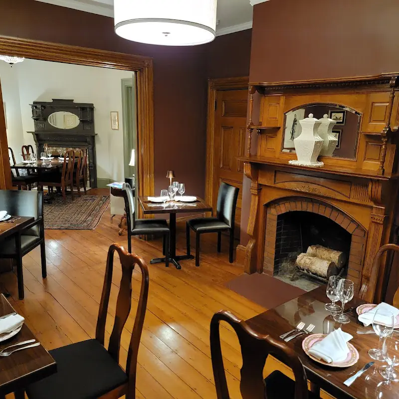 The Elizabeth Inn and Restaurant