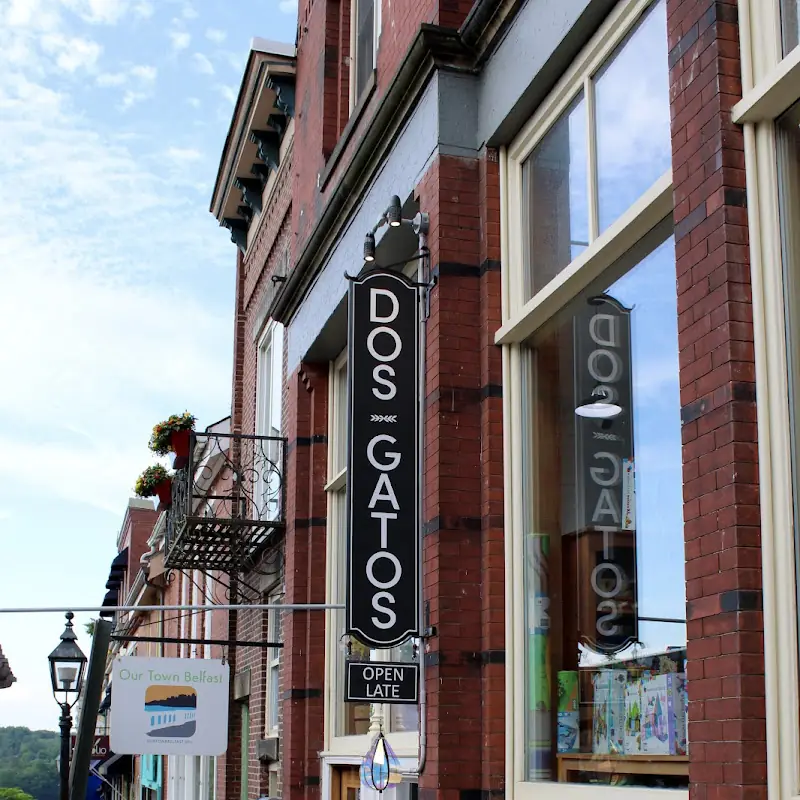 Dos Gatos Gastropub