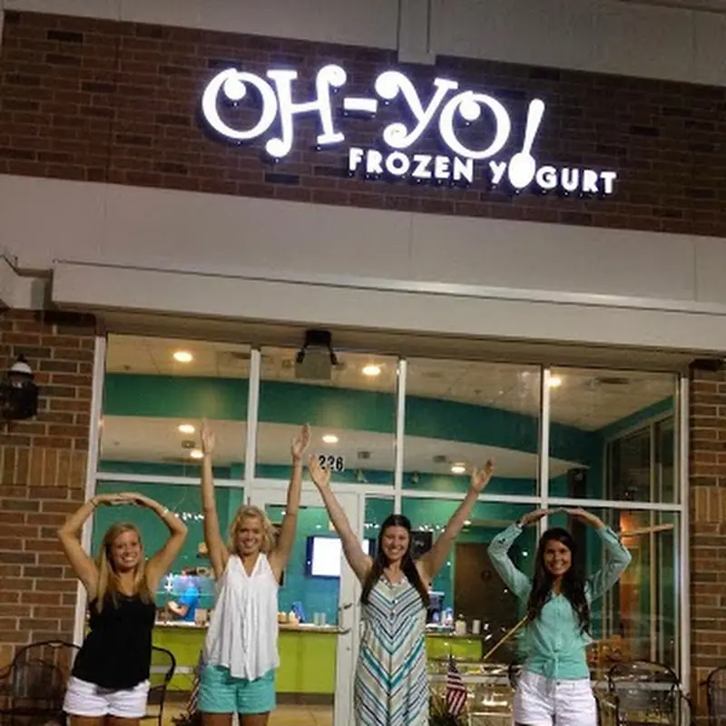 OH-YO! Frozen Yogurt