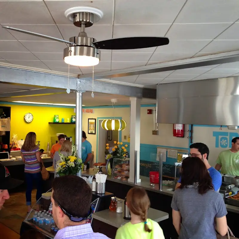 Top That! Donuts