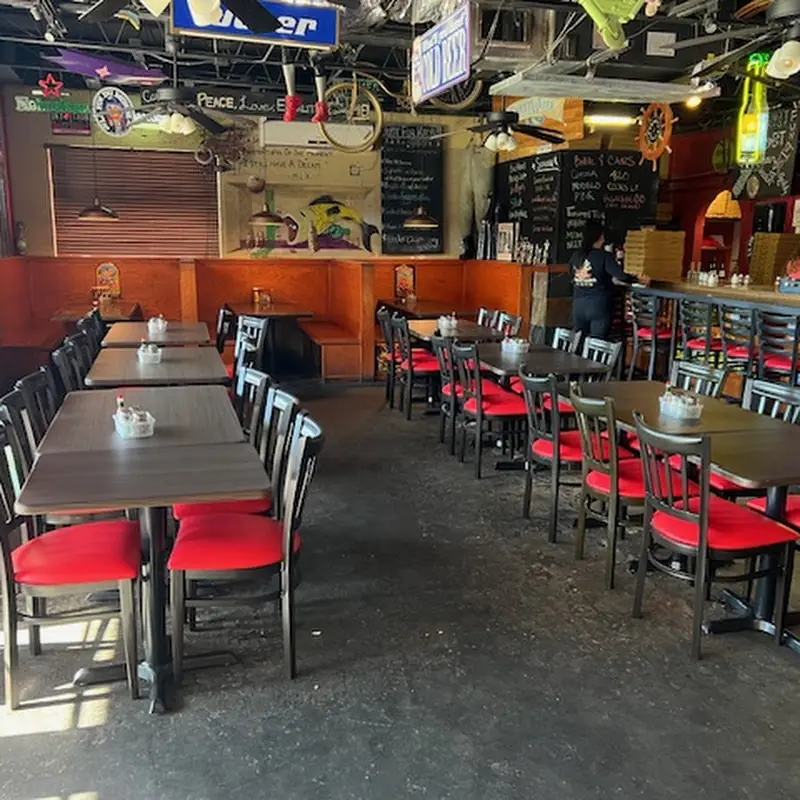 Carmines Pie House