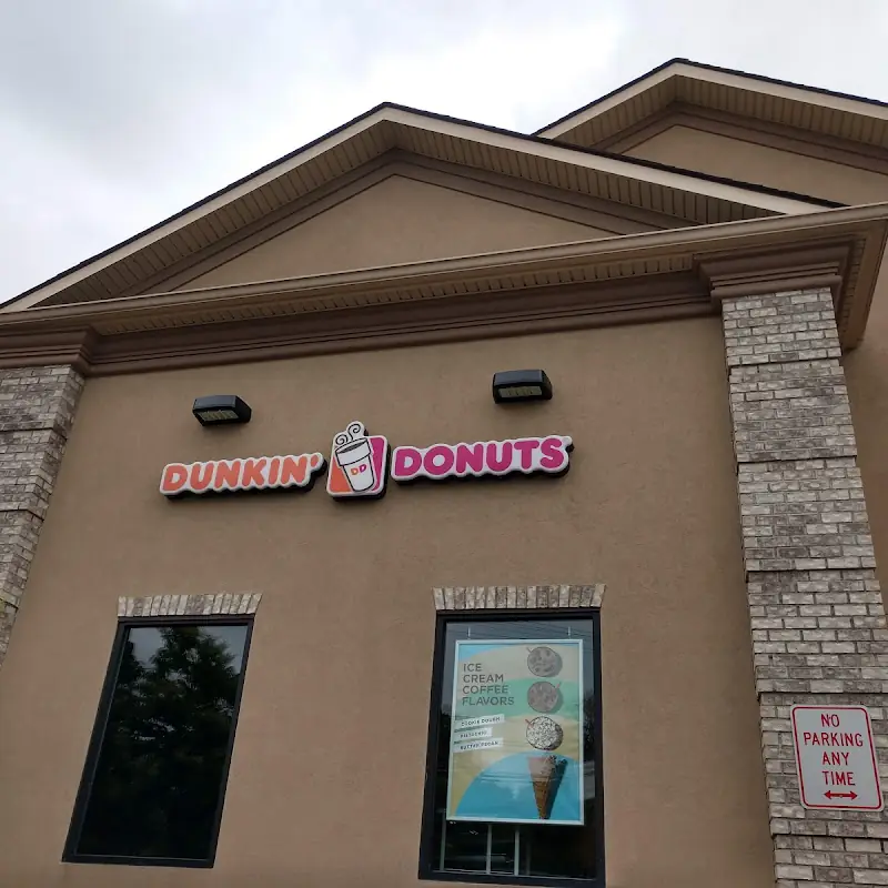 Pink Pineapple Dunkin' Refresher