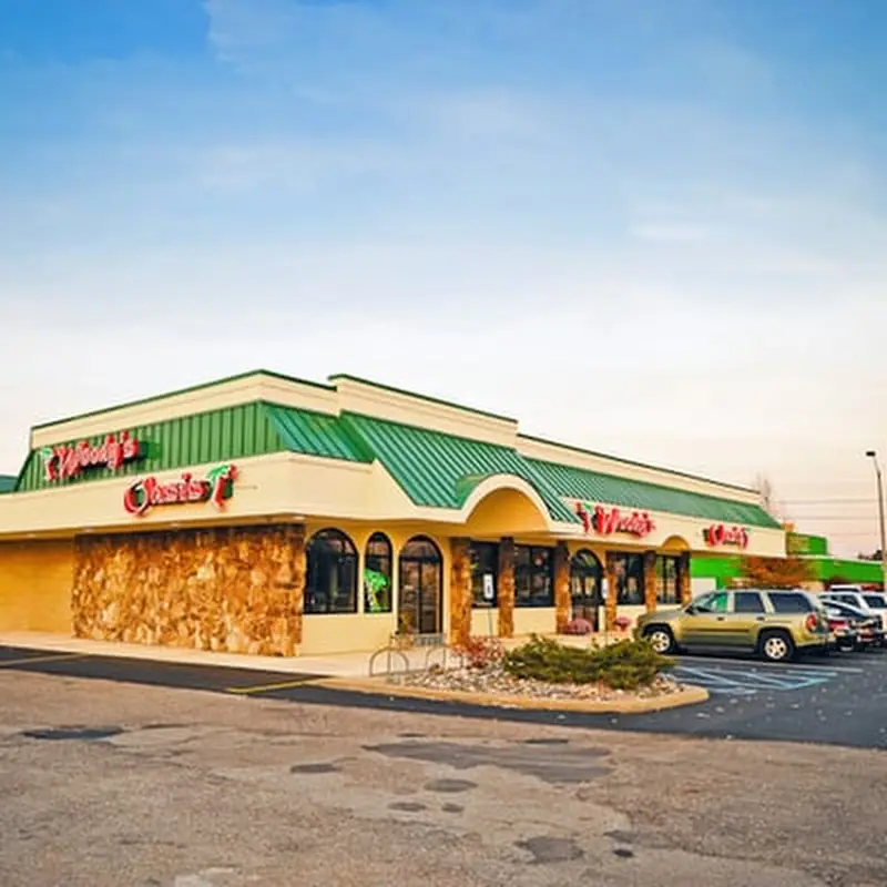 Woody's Oasis