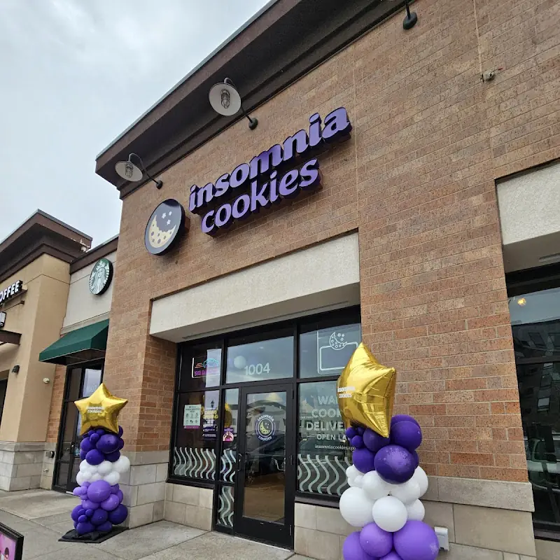 Insomnia Cookies