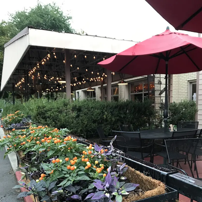 Gourmet’s Market & Cafe
