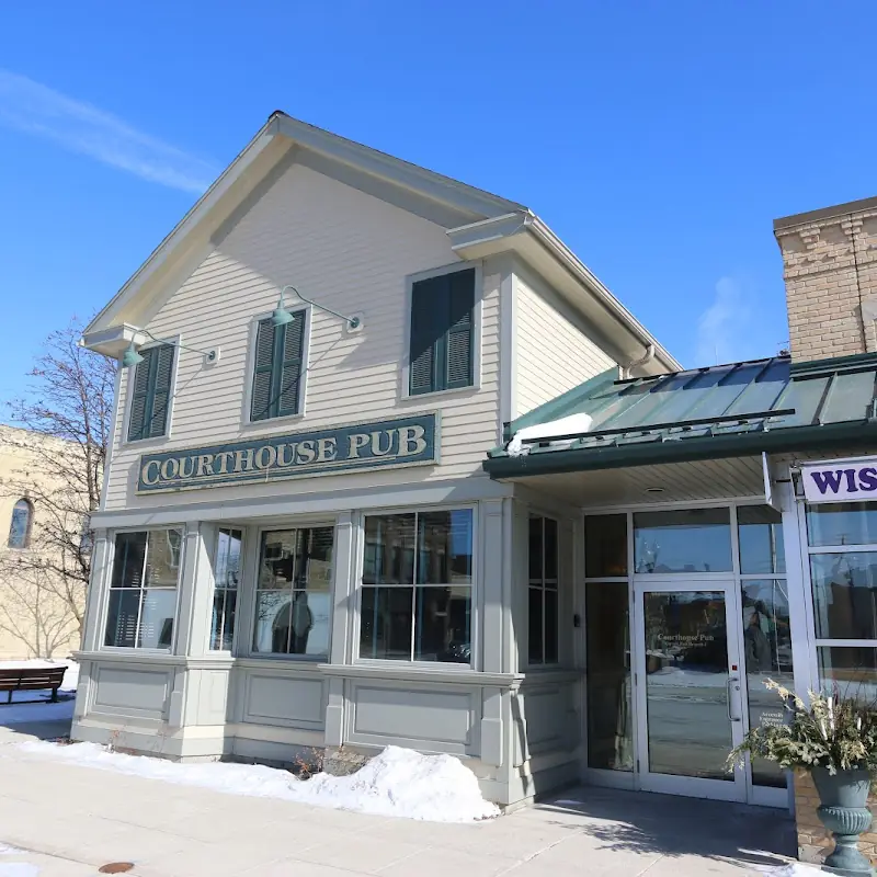 Courthouse Pub