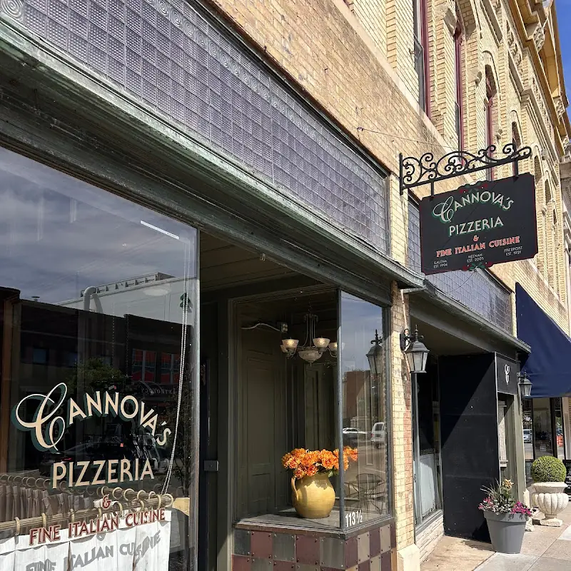 Cannova's Pizzeria