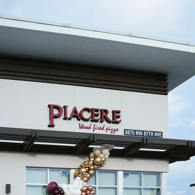 Piacere Wood Fired Pizza
