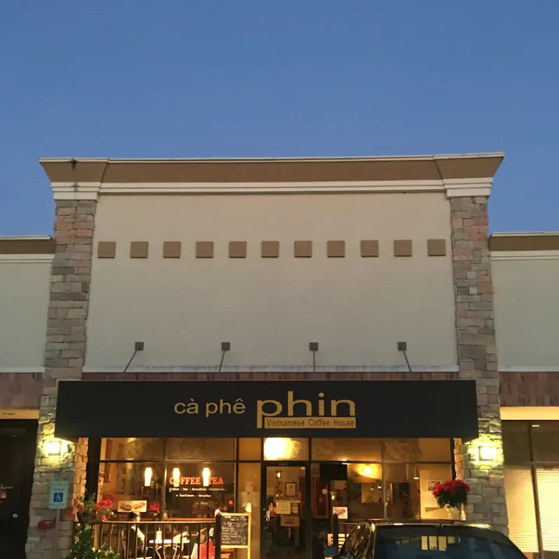 Ca phe Phin - Vietnamese coffee & tea, bubble tea house, bakery.