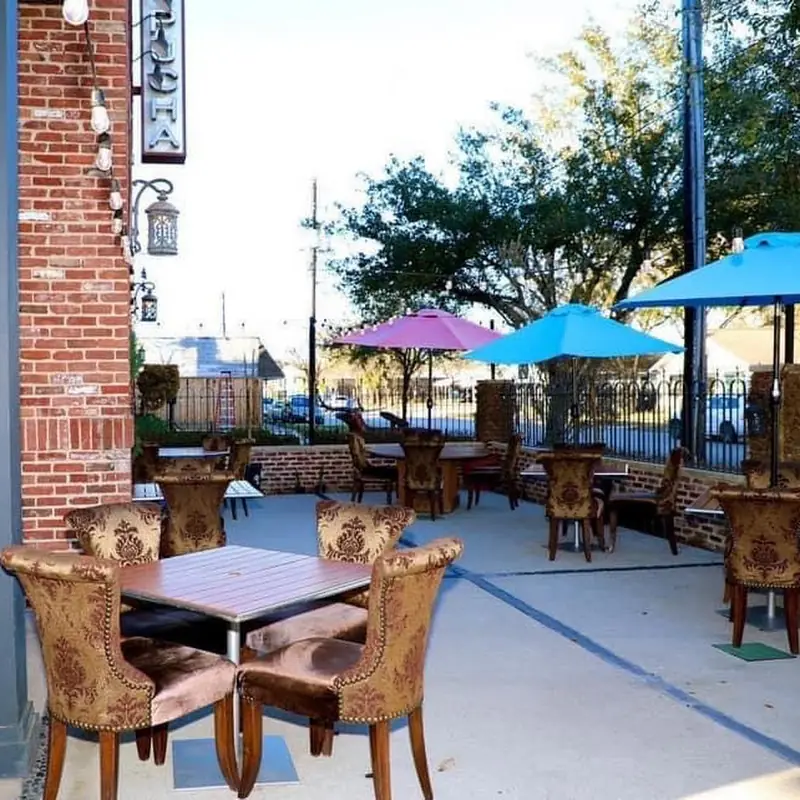Maison Pucha Bistro