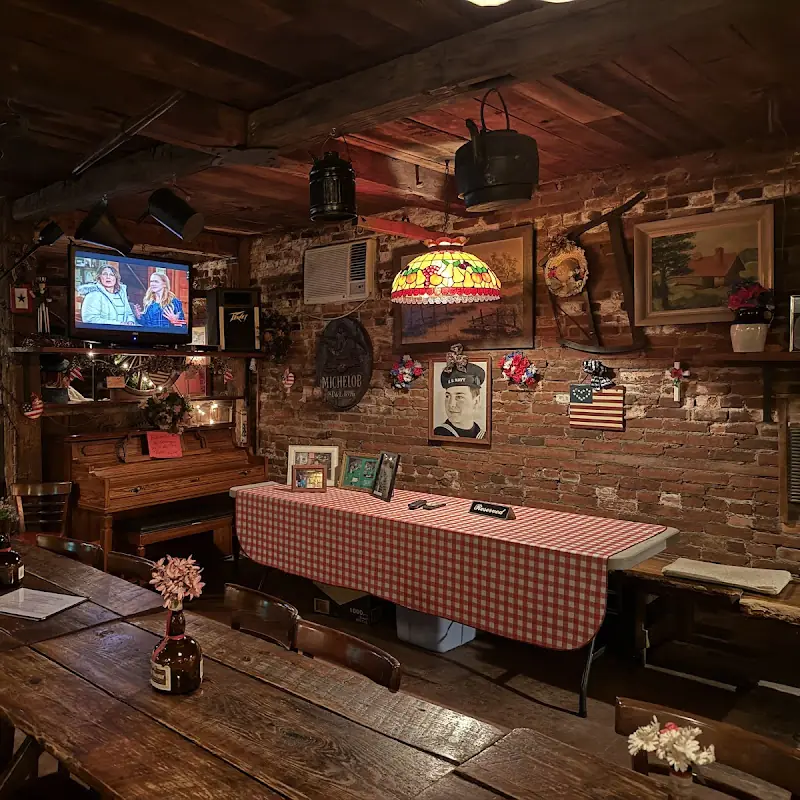 Mitchell's Cafe