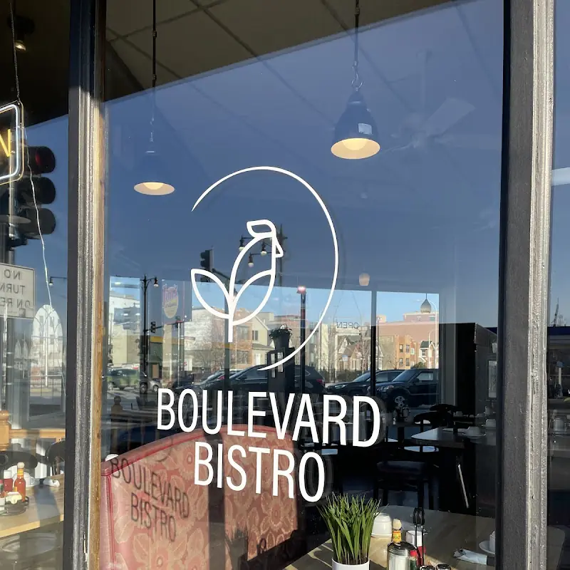 Boulevard Bistro