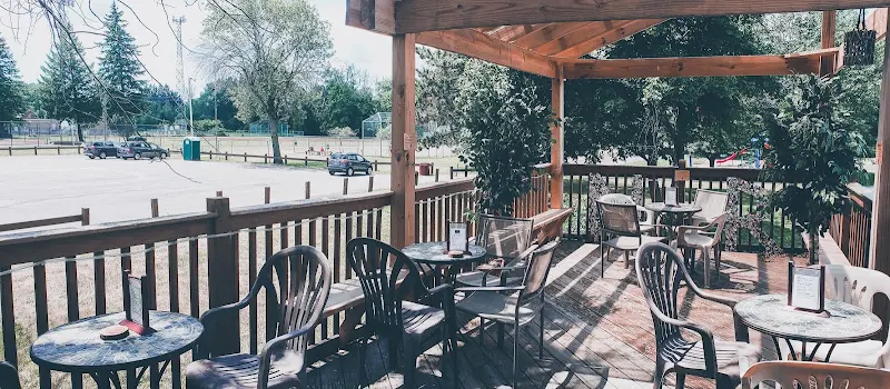 New Roots Coffeehouse