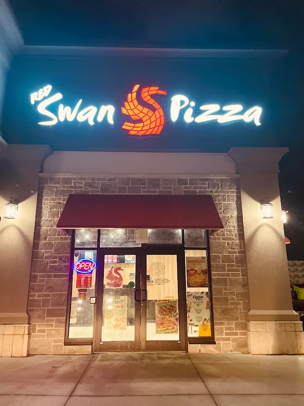 Red Swan Pizza - Windsor Walkerville