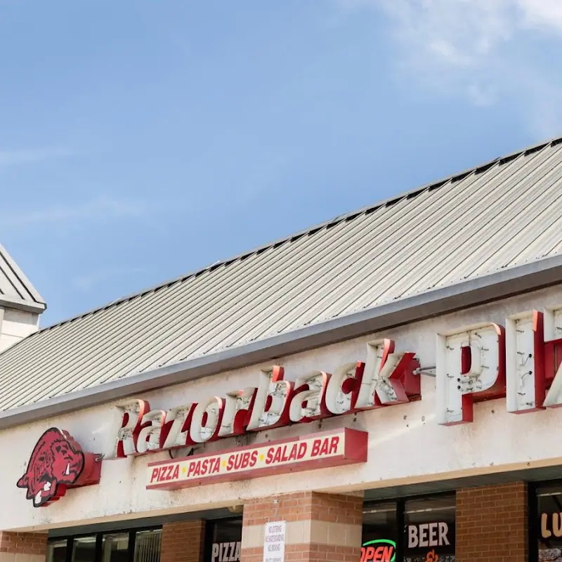 Jim's Razorback Pizza