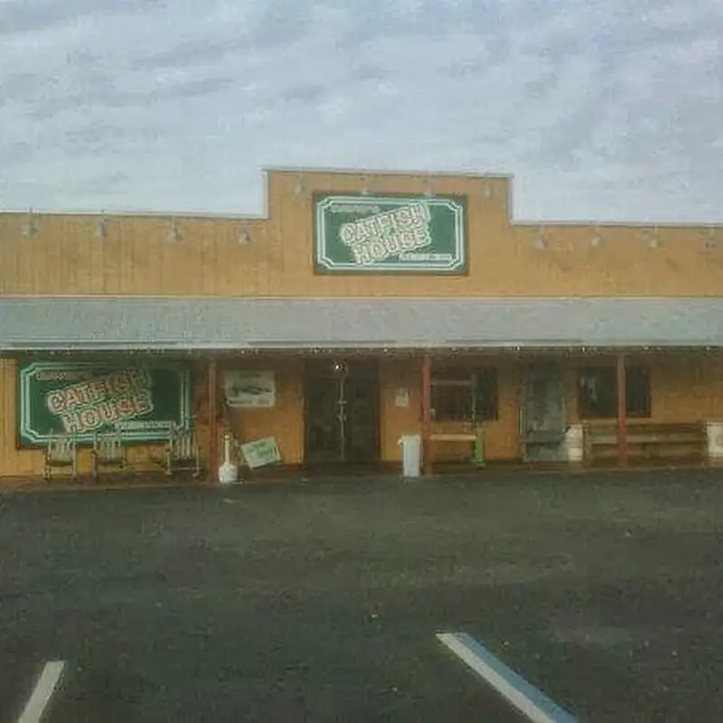 David's Catfish House - Brewton