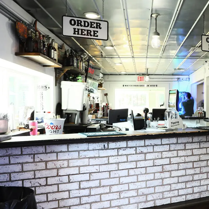 BVL Oyster Bar (Bob's)