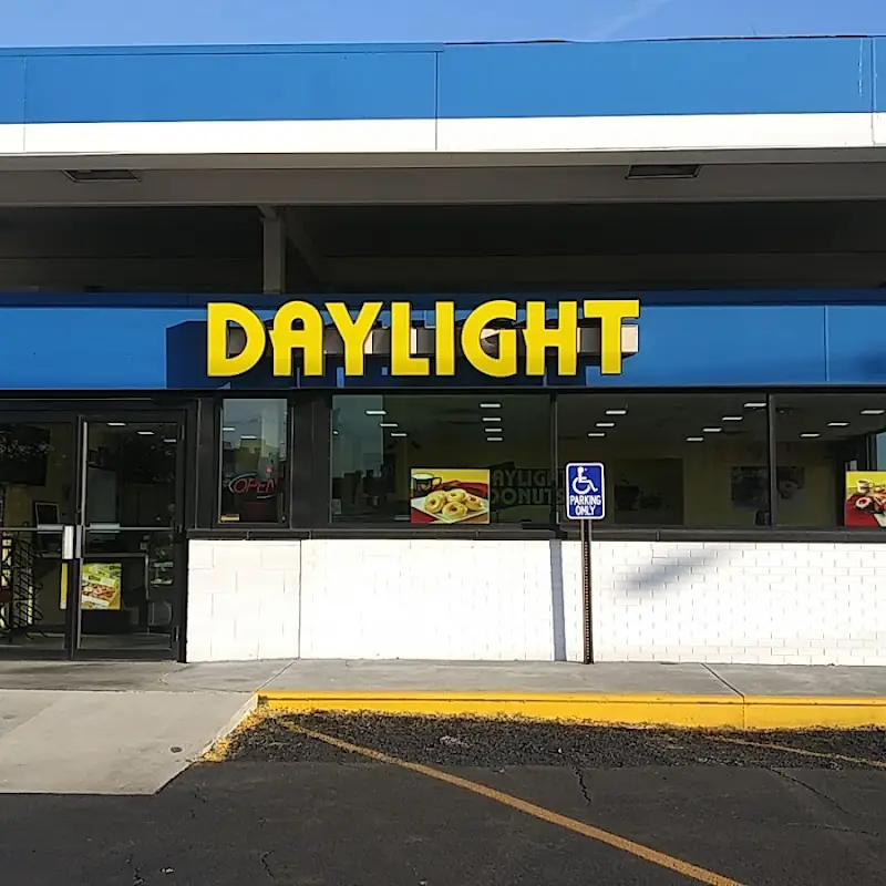 Daylight Donuts