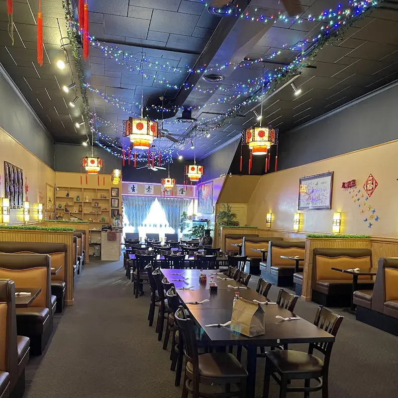 Xu's Golden Dragon Chinese Restaurant
