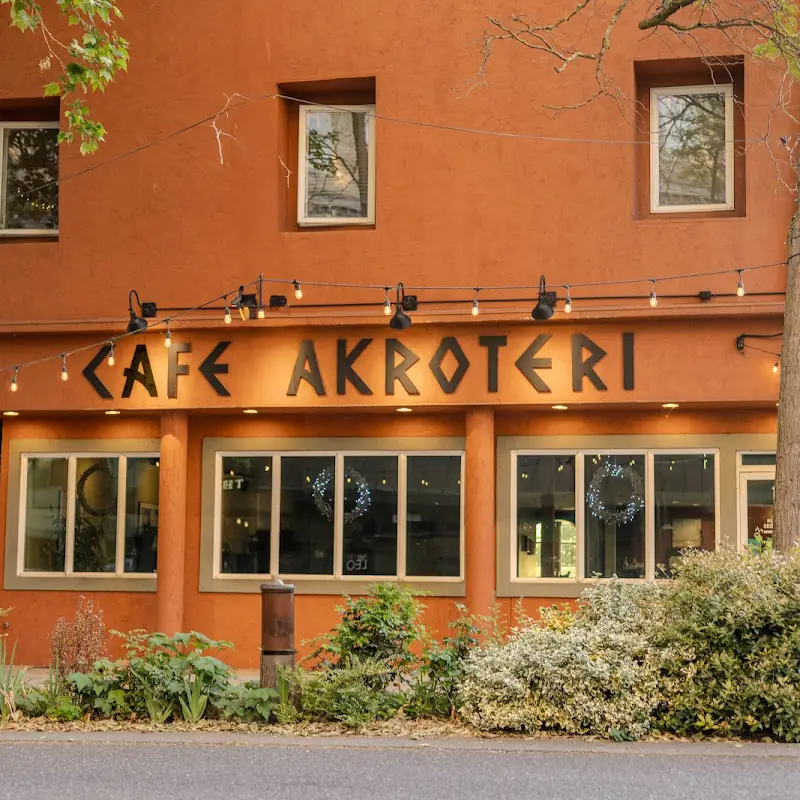 Cafe Akroteri
