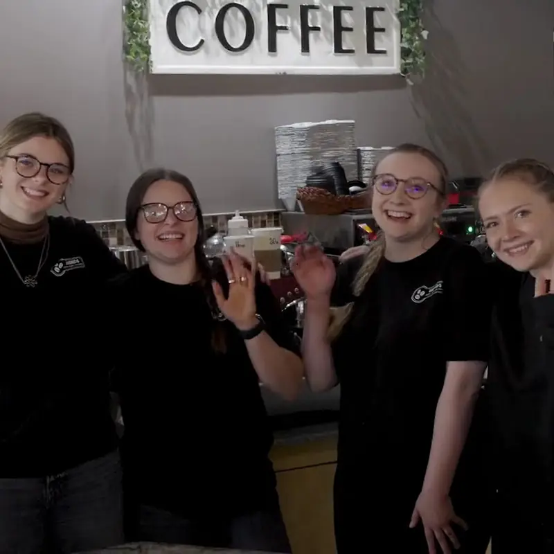 Grinds Café and Sweet Shoppe