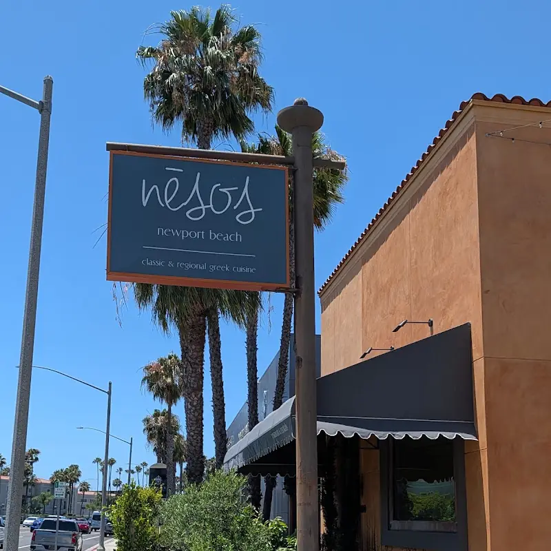 Nēsos Newport Beach