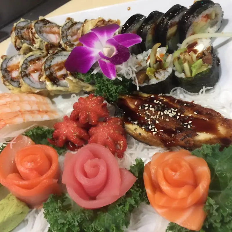 Lemongrass Thai & Sushi 3